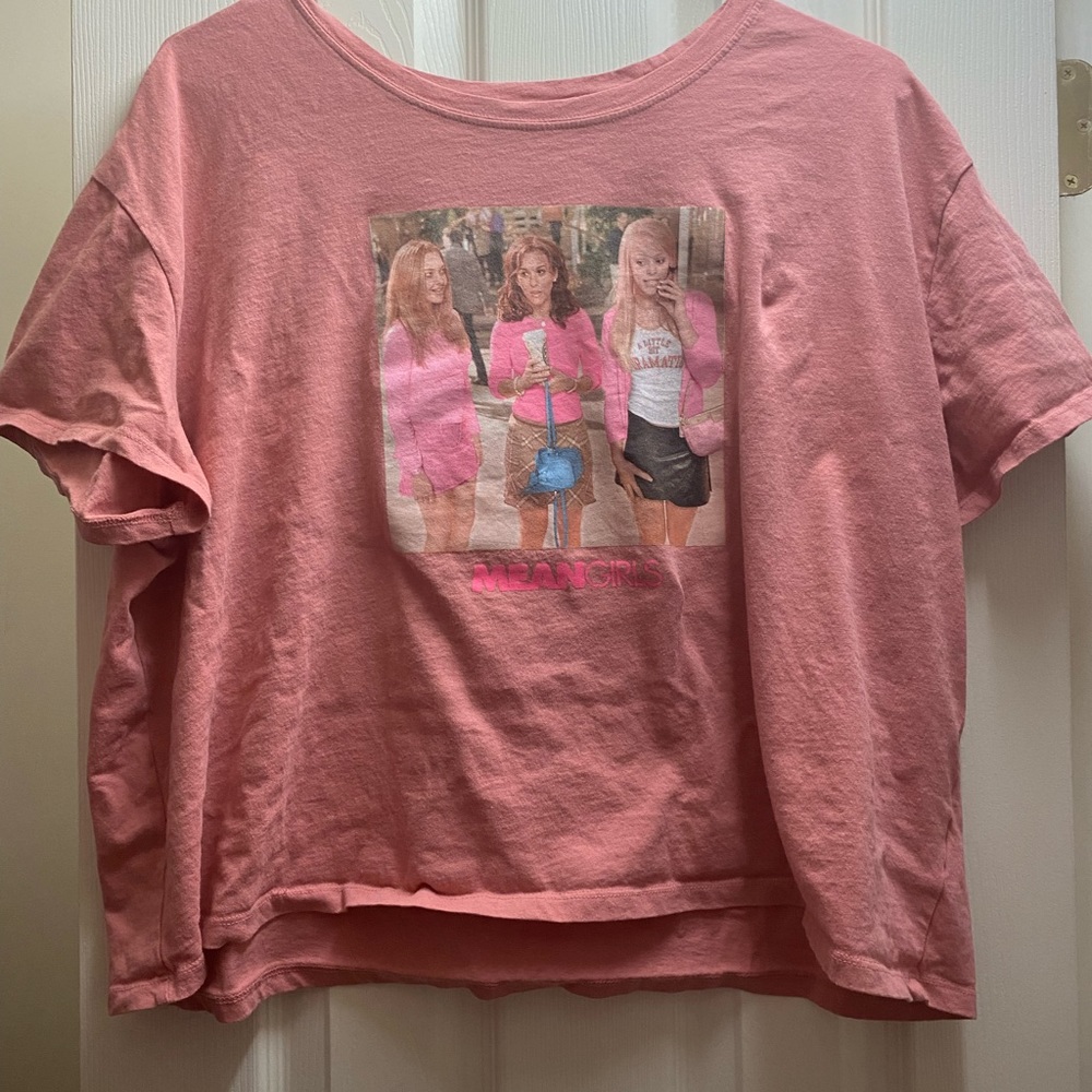 Brand new womens size 2x Mean Girls crop top shirt